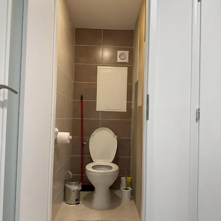 Apartment Feel Like *